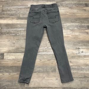 Women’s American Eagle size 8 skinny jeans